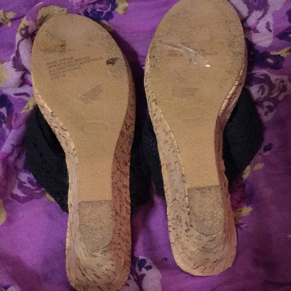 Sandals - Picture 3 of 4